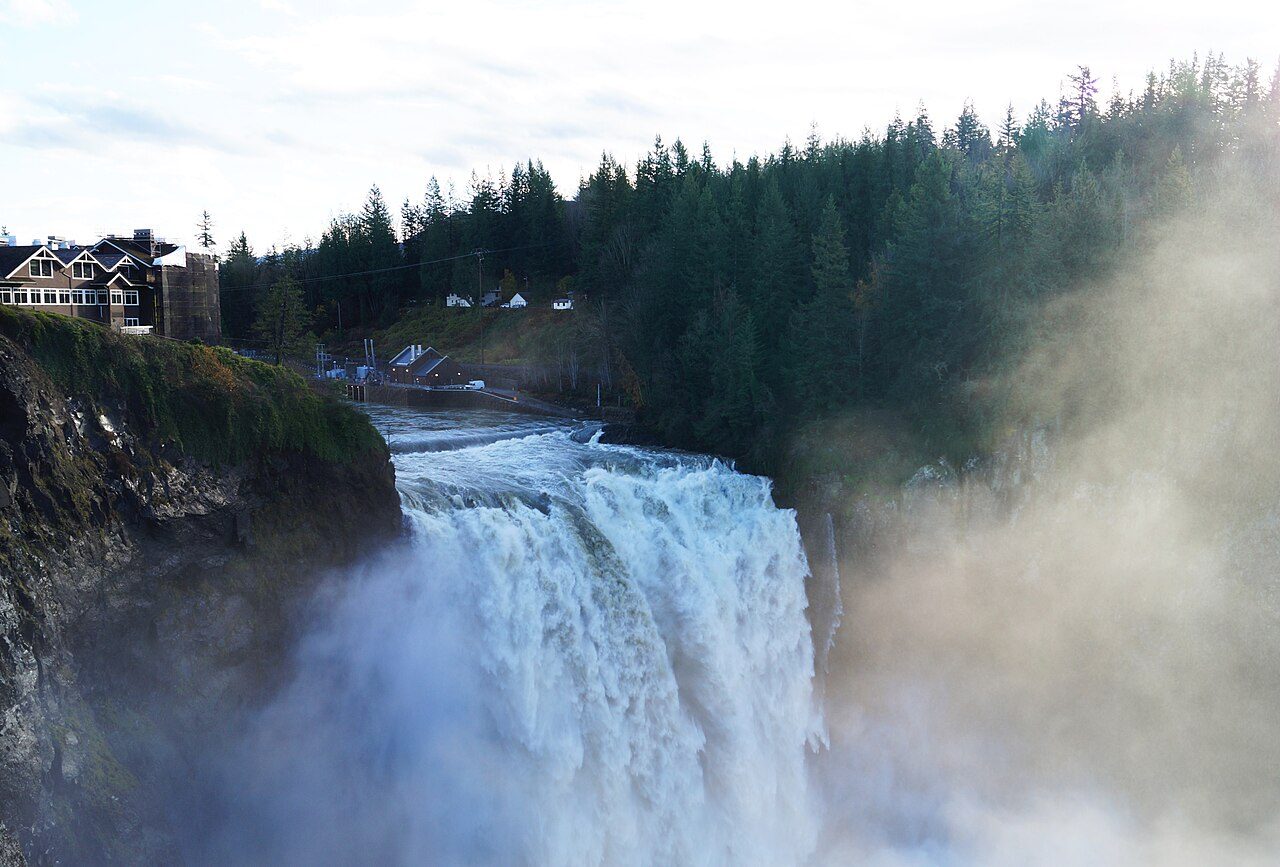Snoqualmie Falls