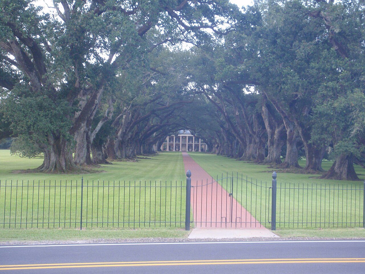 Oak Alley Plantation