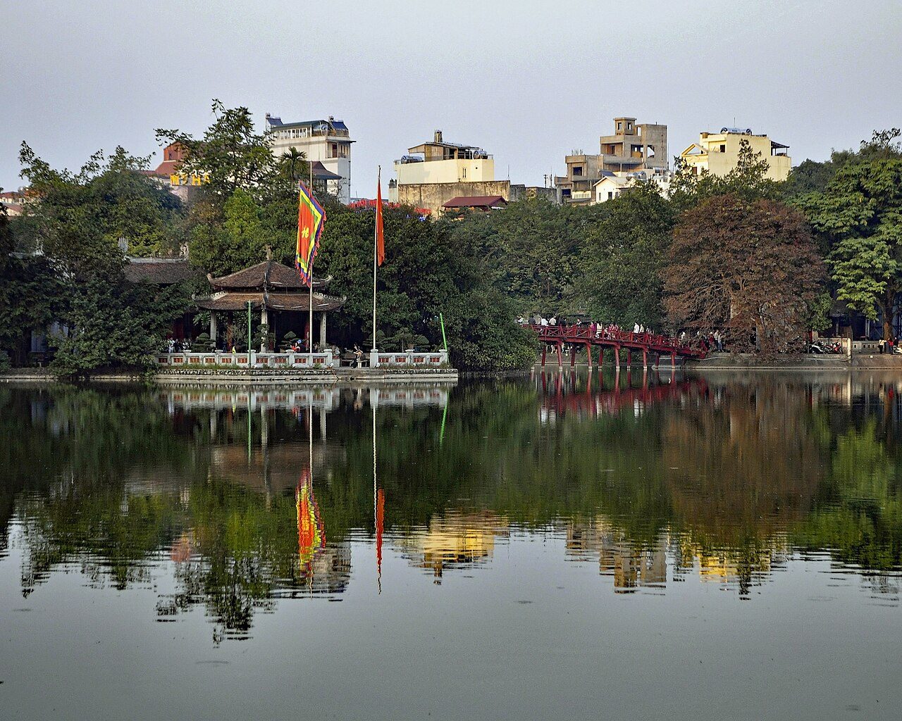 Ngoc Son Temple