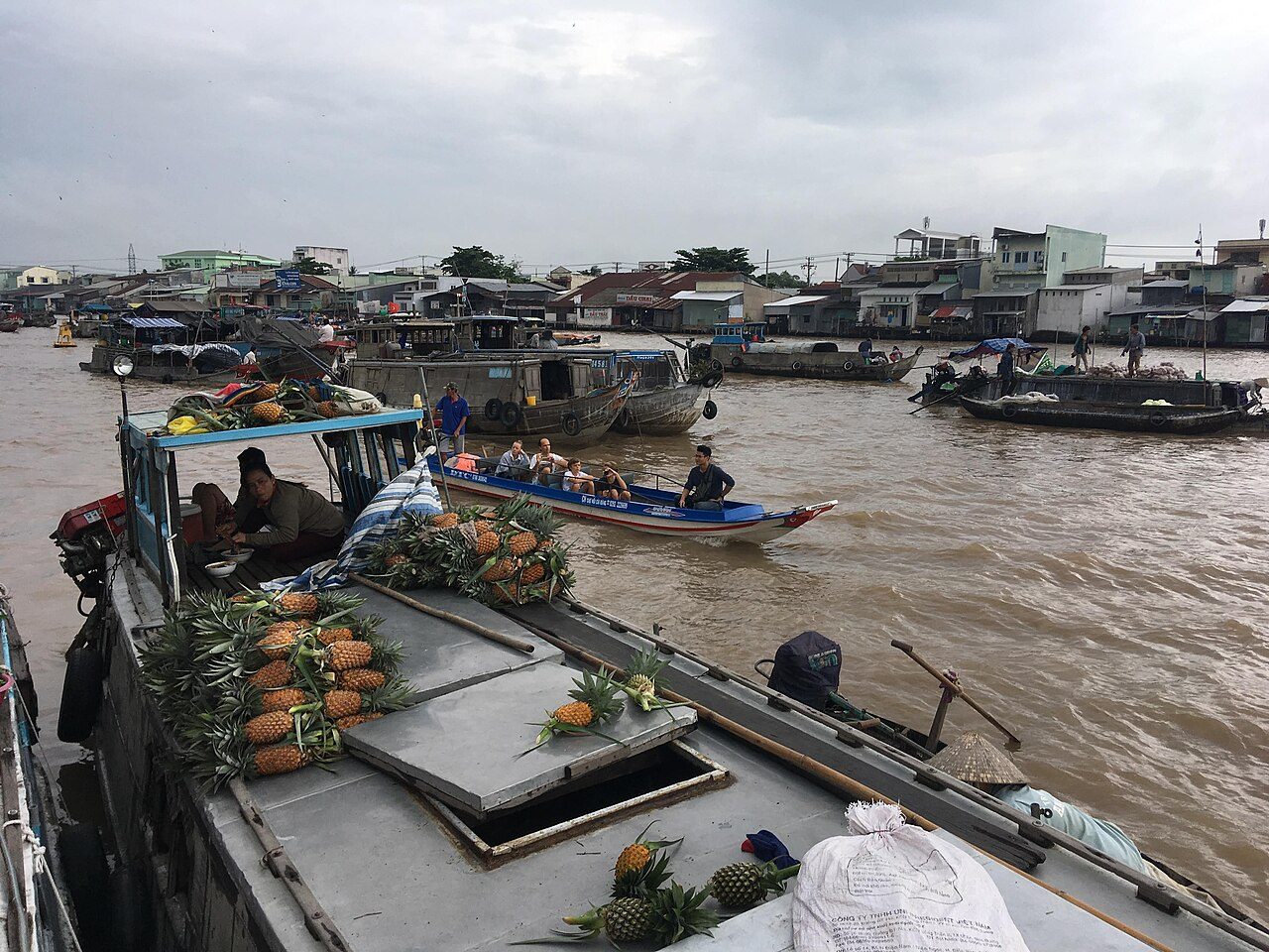 Cai Rang Floating Market