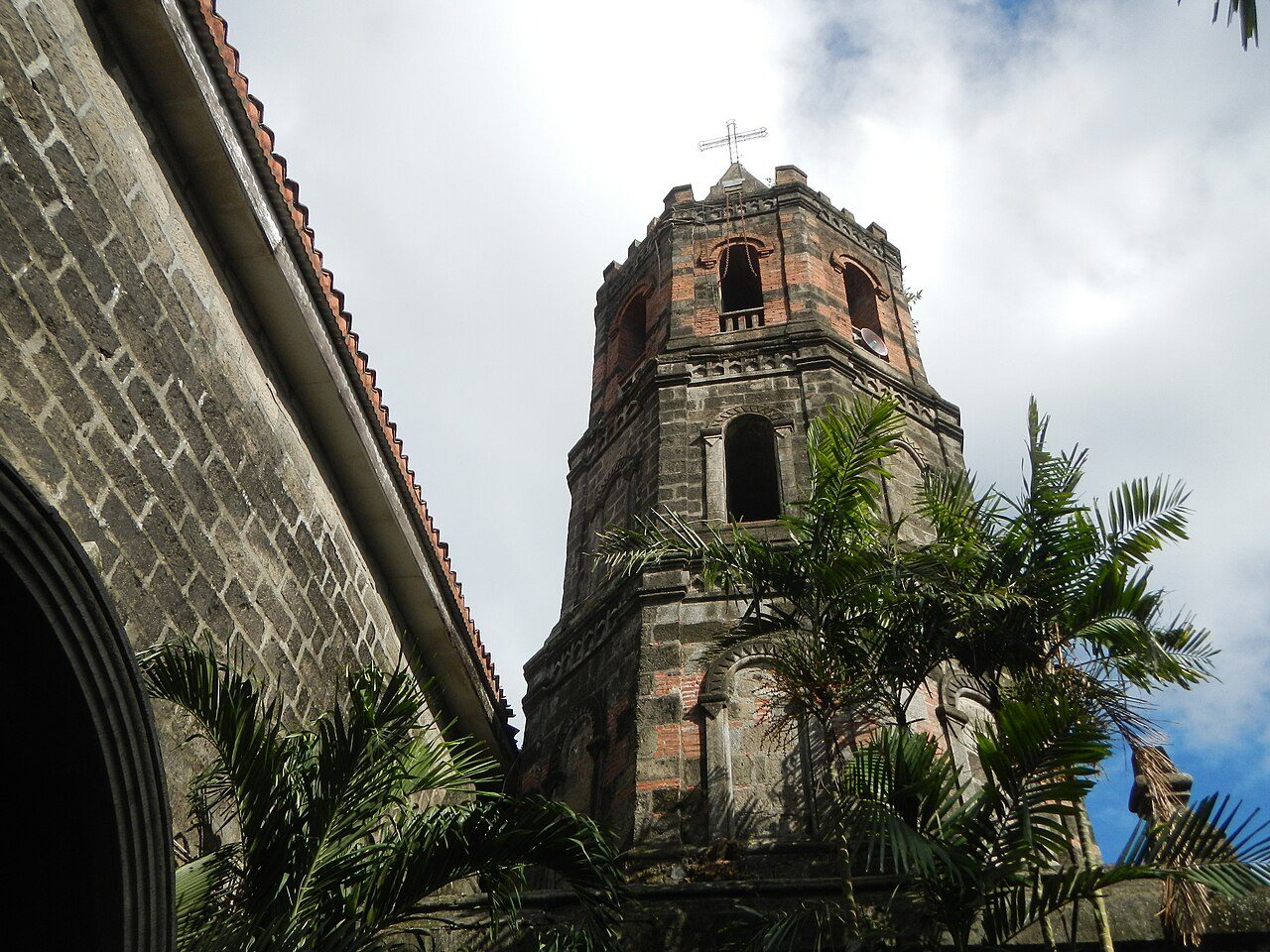 Barasoain Church