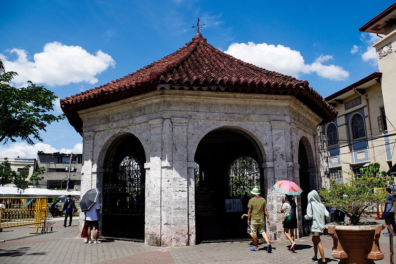Magellan's Cross