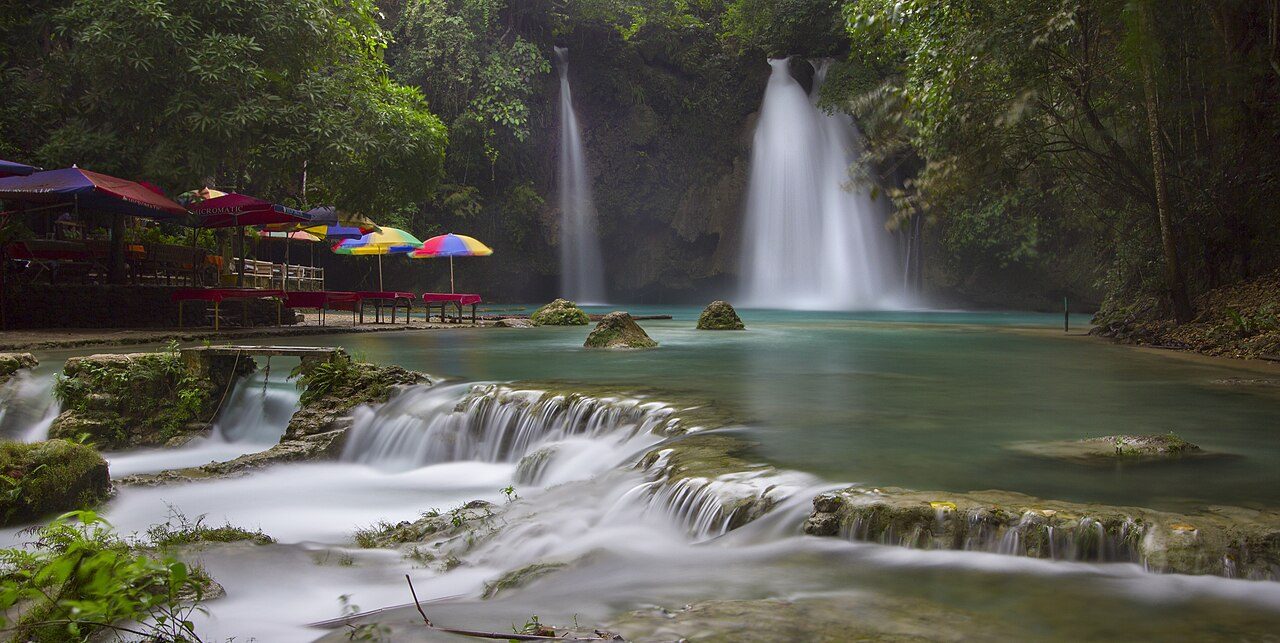 Kawasan Falls