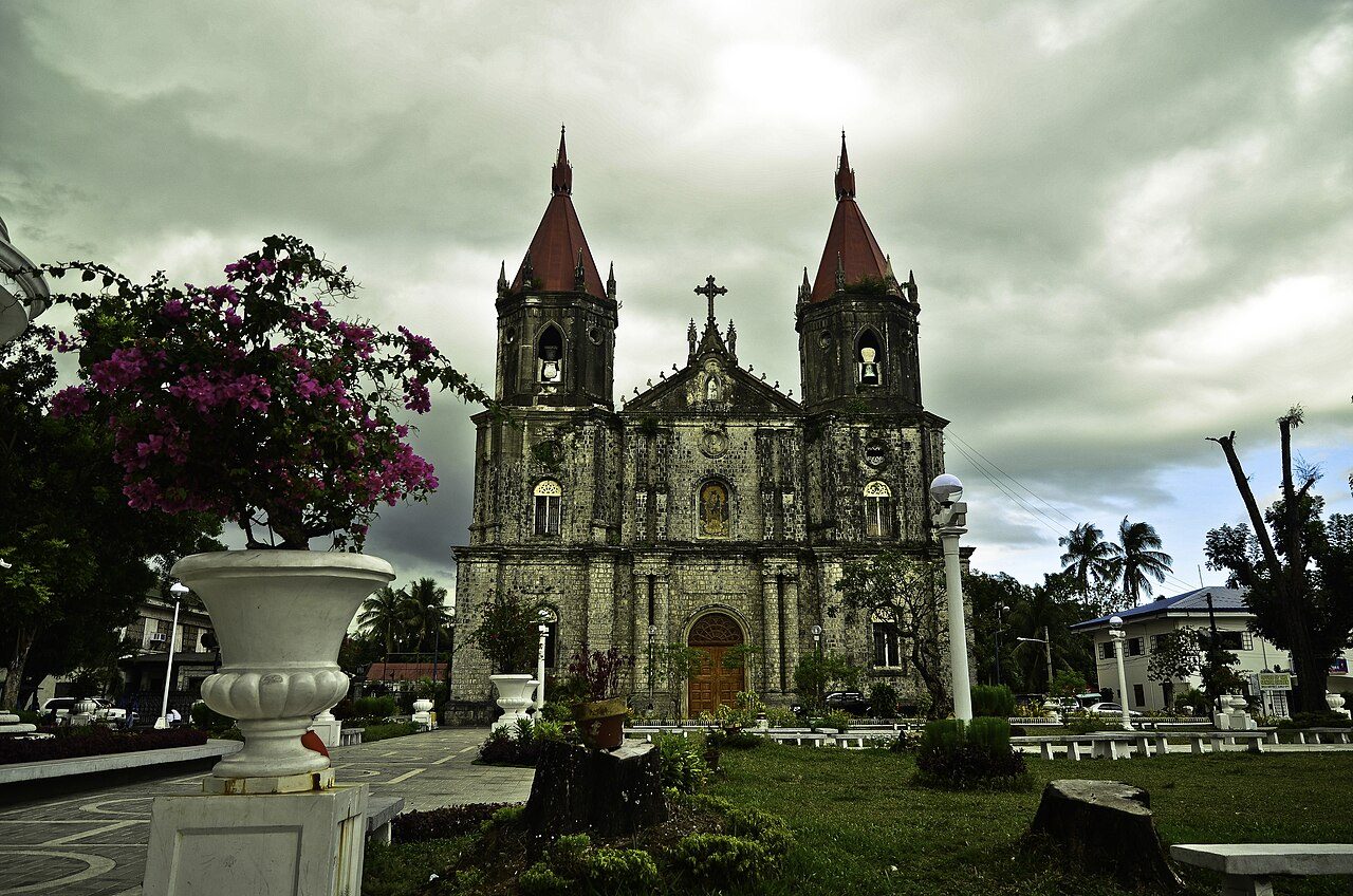 Molo Church