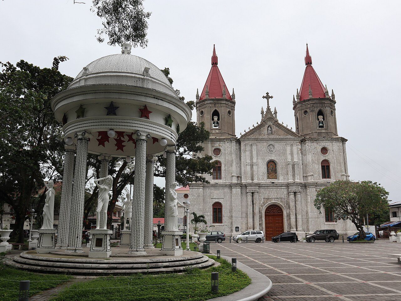 Molo Church