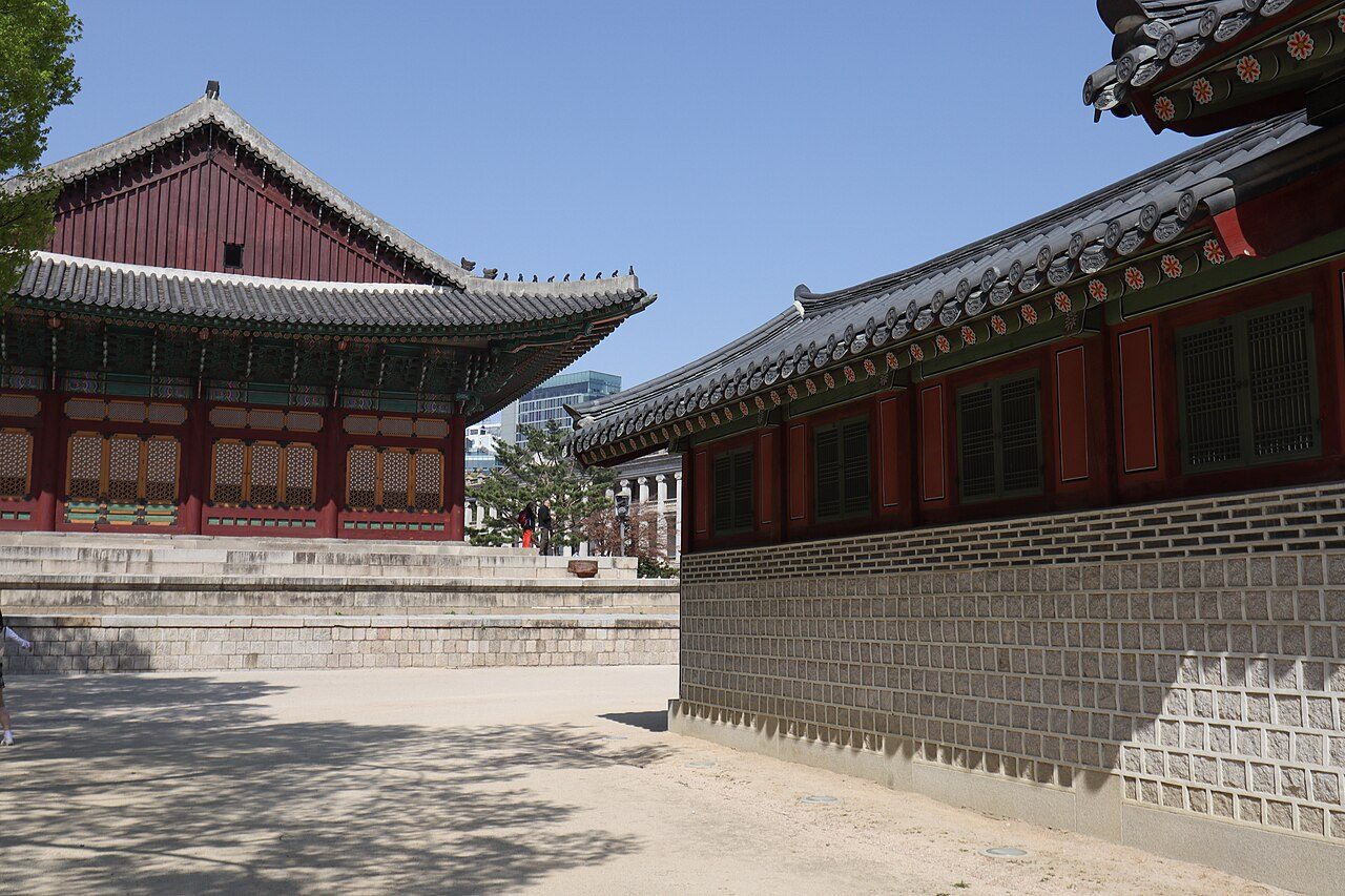 Deoksugung Palace
