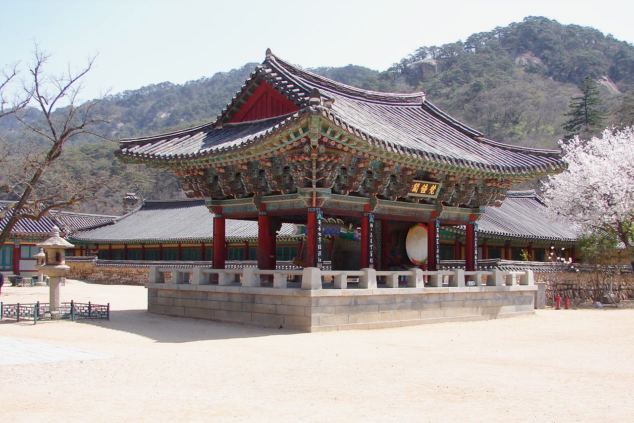Beopjusa Temple