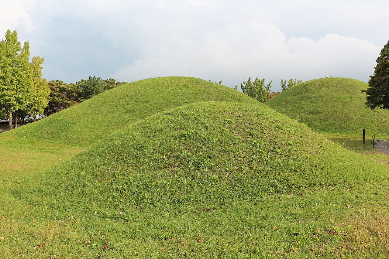 Daereungwon Tomb Complex