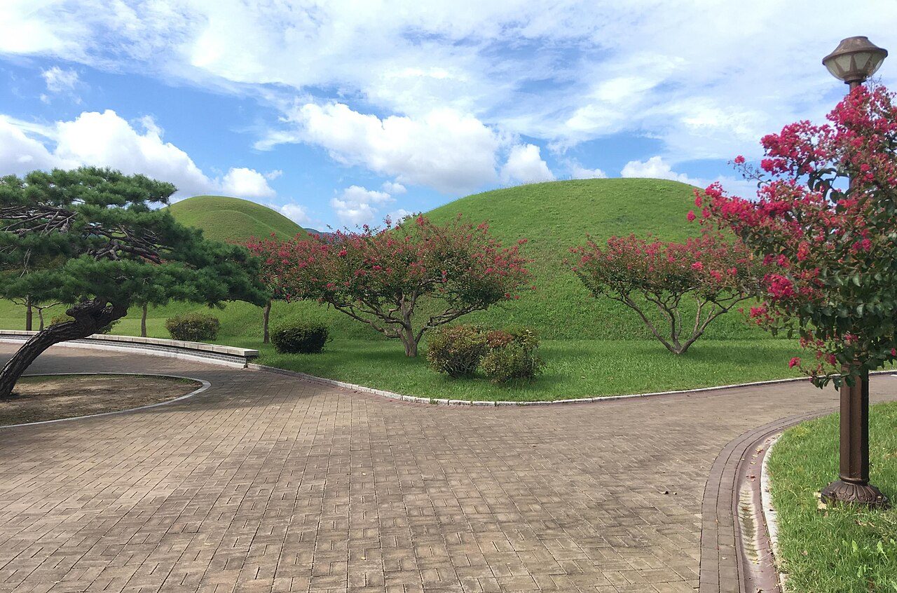 Daereungwon Tomb Complex