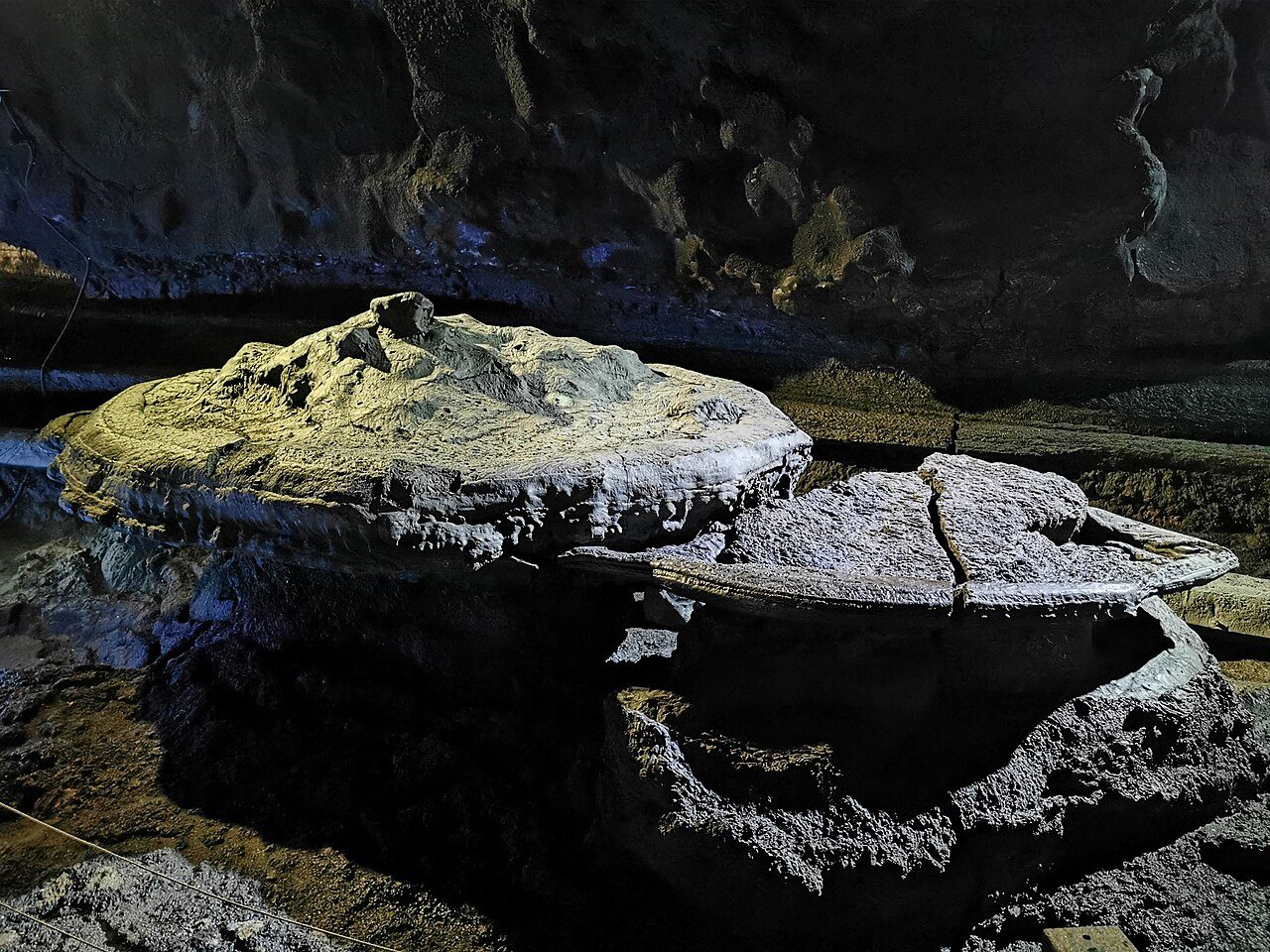 Manjanggul Cave