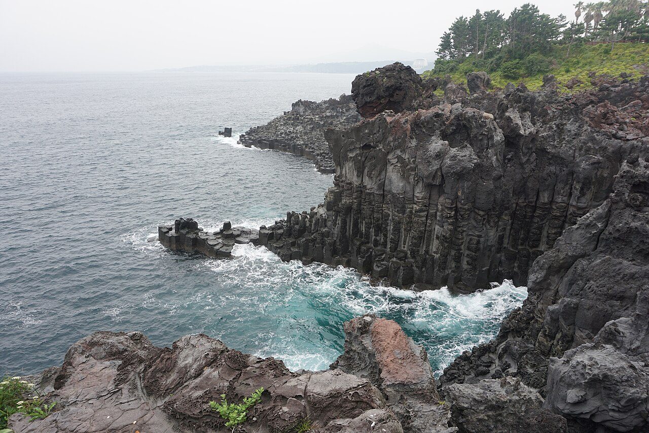Jusangjeolli Cliff
