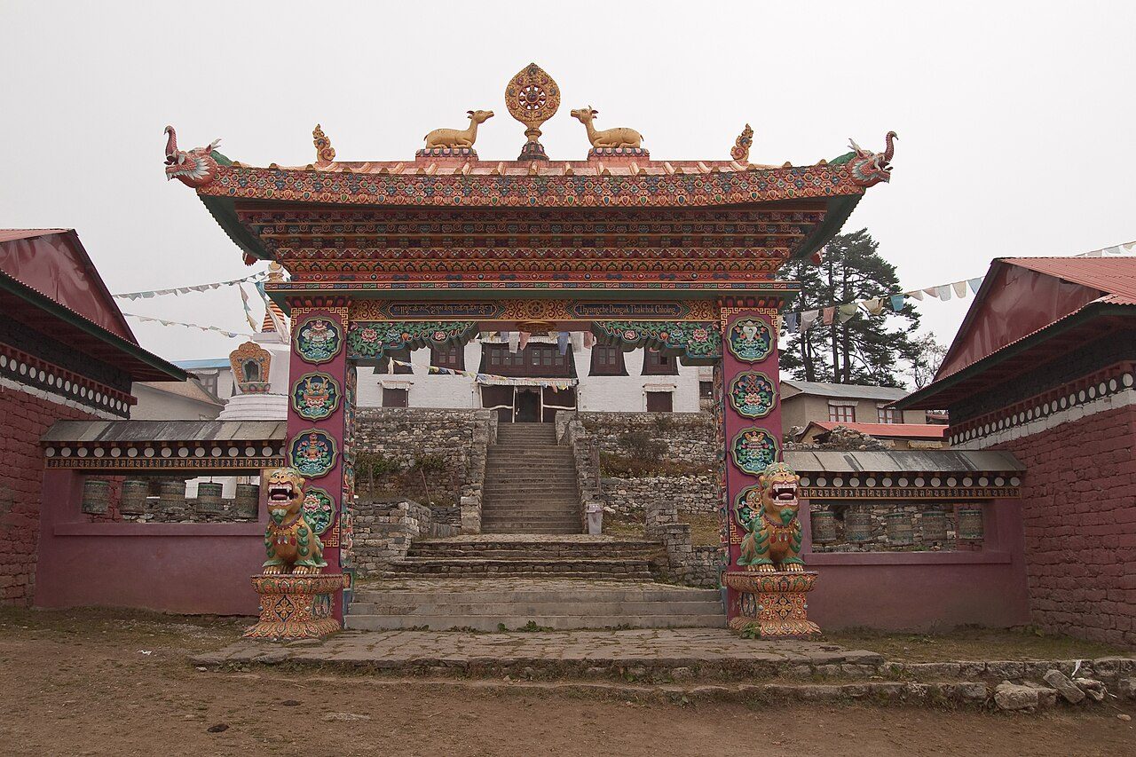Everest Region in 6 Days: Lukla to Namche Bazaar and Tengboche Monastery