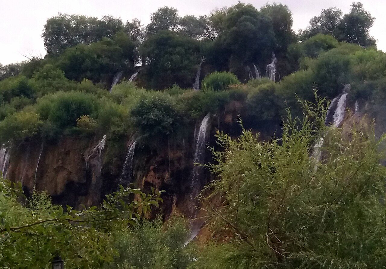 Girlevik Waterfall
