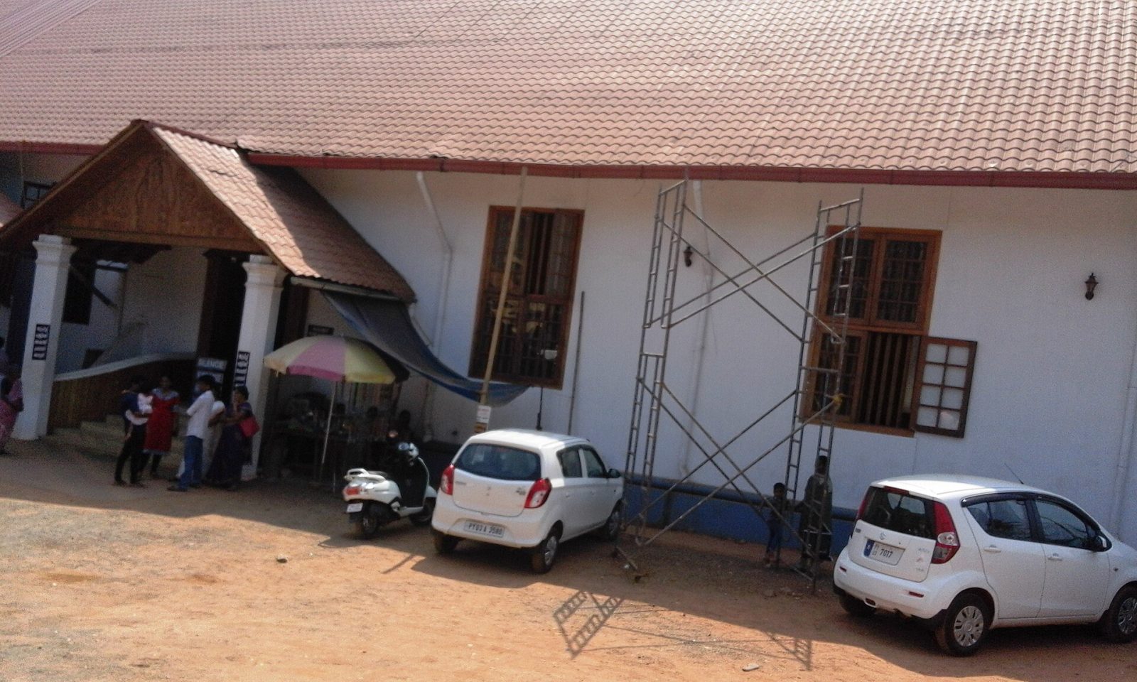 Mahe church.